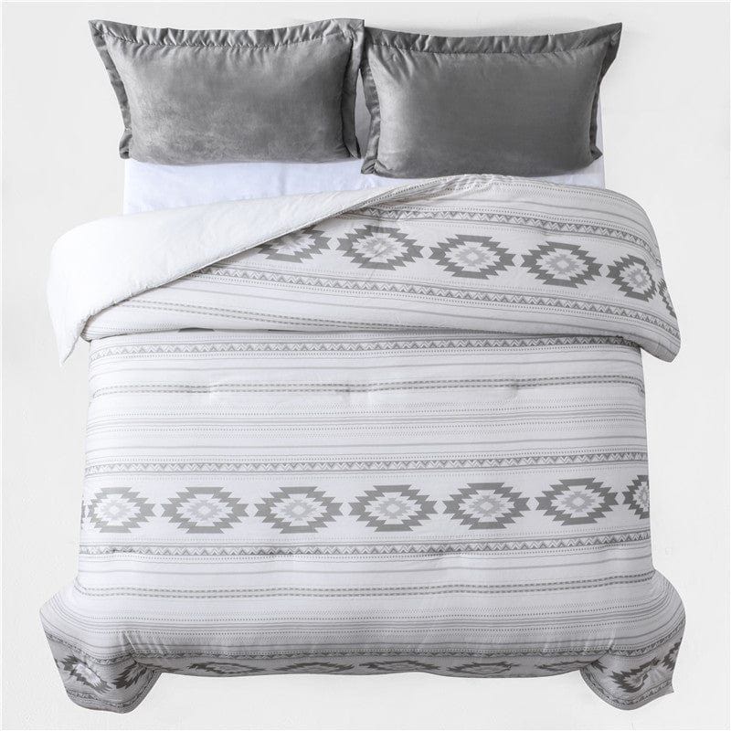Free Spirit - King Comforter Set (Set of 4) - Gray / White