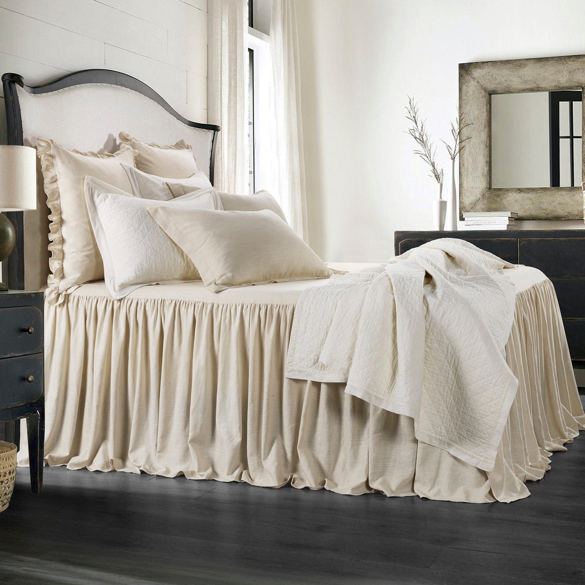 Luna - Full Washed Linen Bedspread Set (Set of 3) - Light Tan