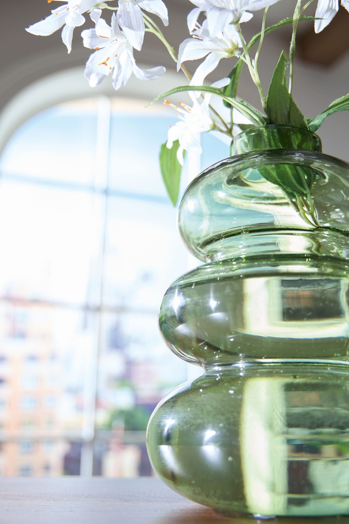 Renethorne Vase - Thumbnail 2