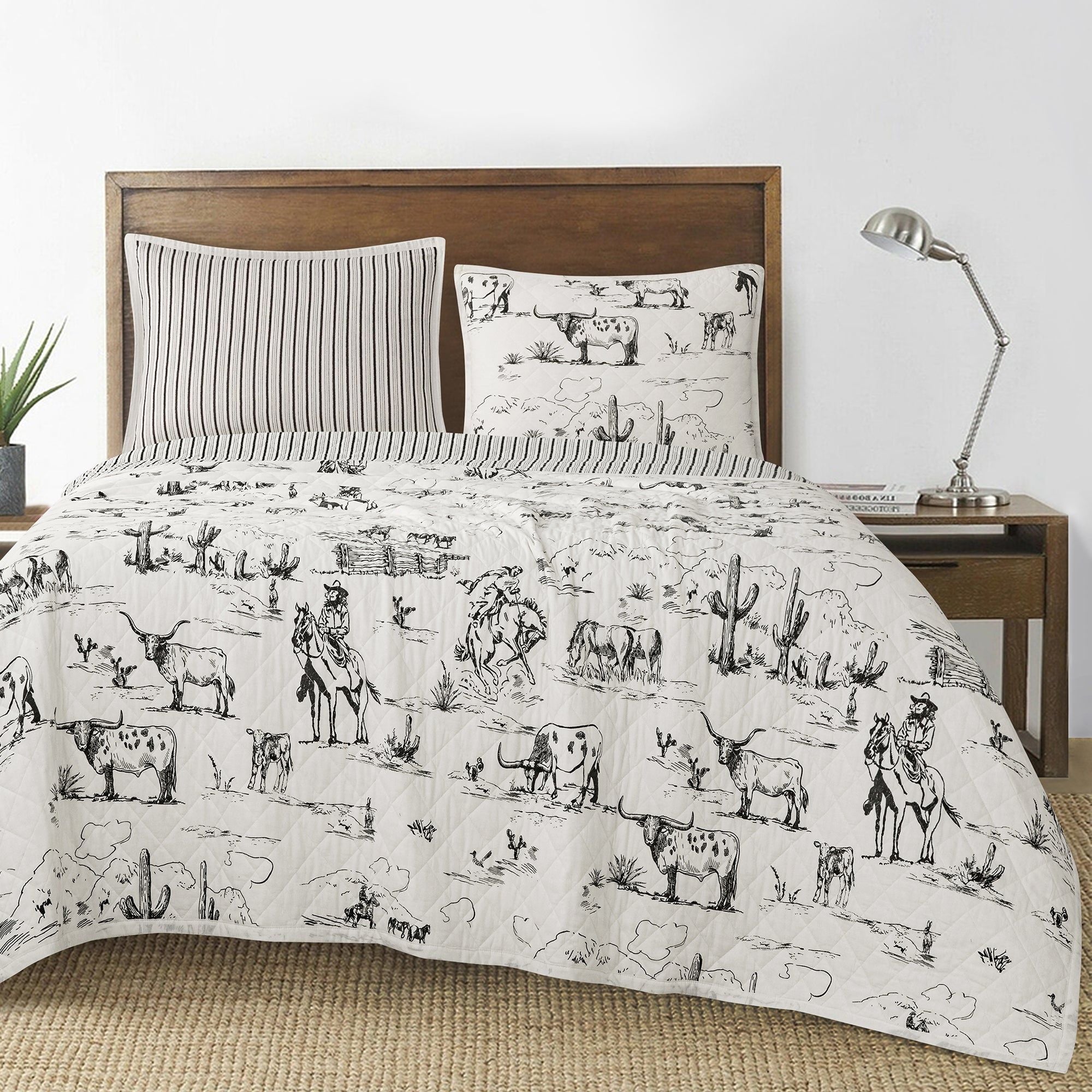 Ranch Life - King Western Toile Reversible Quilt Set (Set of 3) - Black
