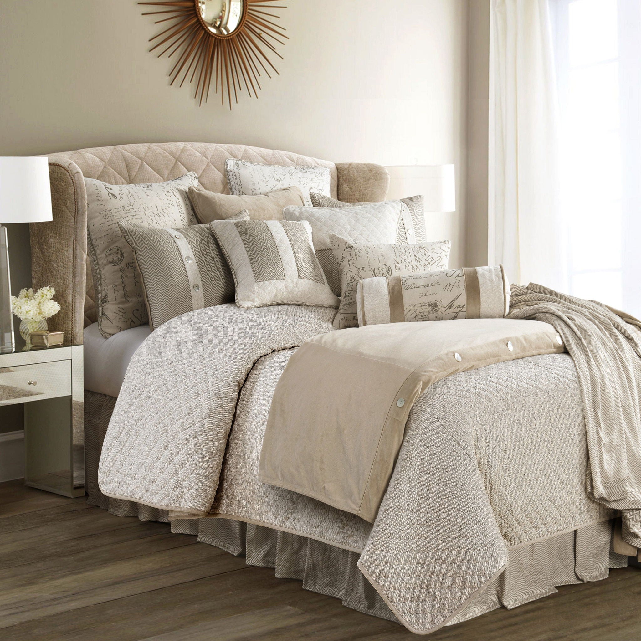 Fairfield - Queen Linen Coverlet Set (Set of 4) - Cream / Tan