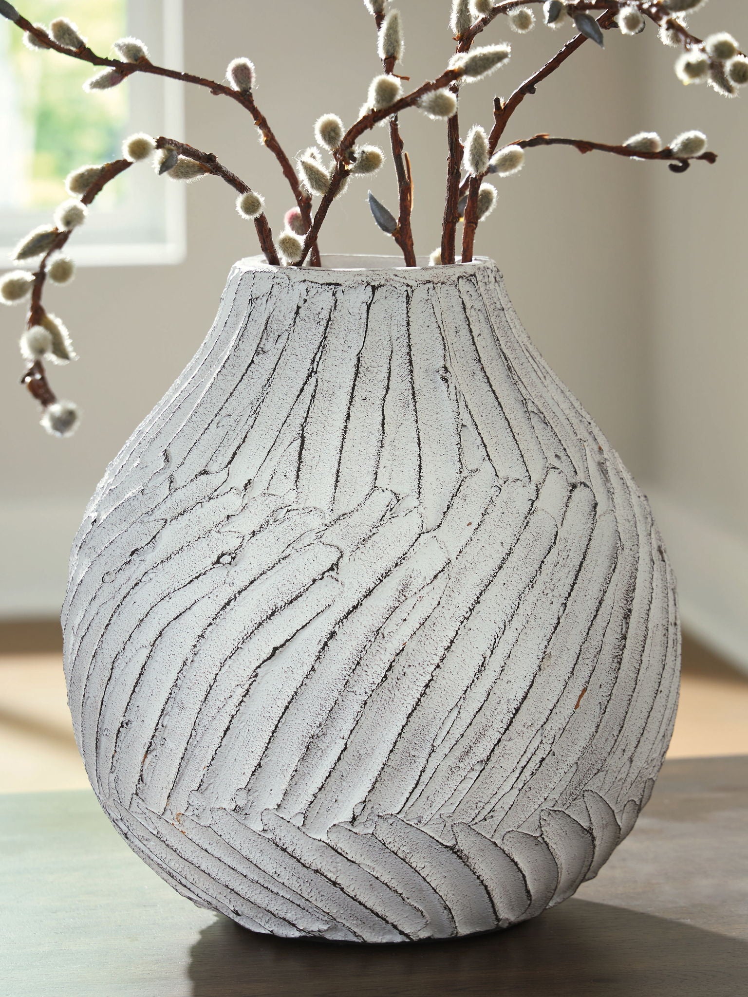 Shelvie Vase - Thumbnail 2