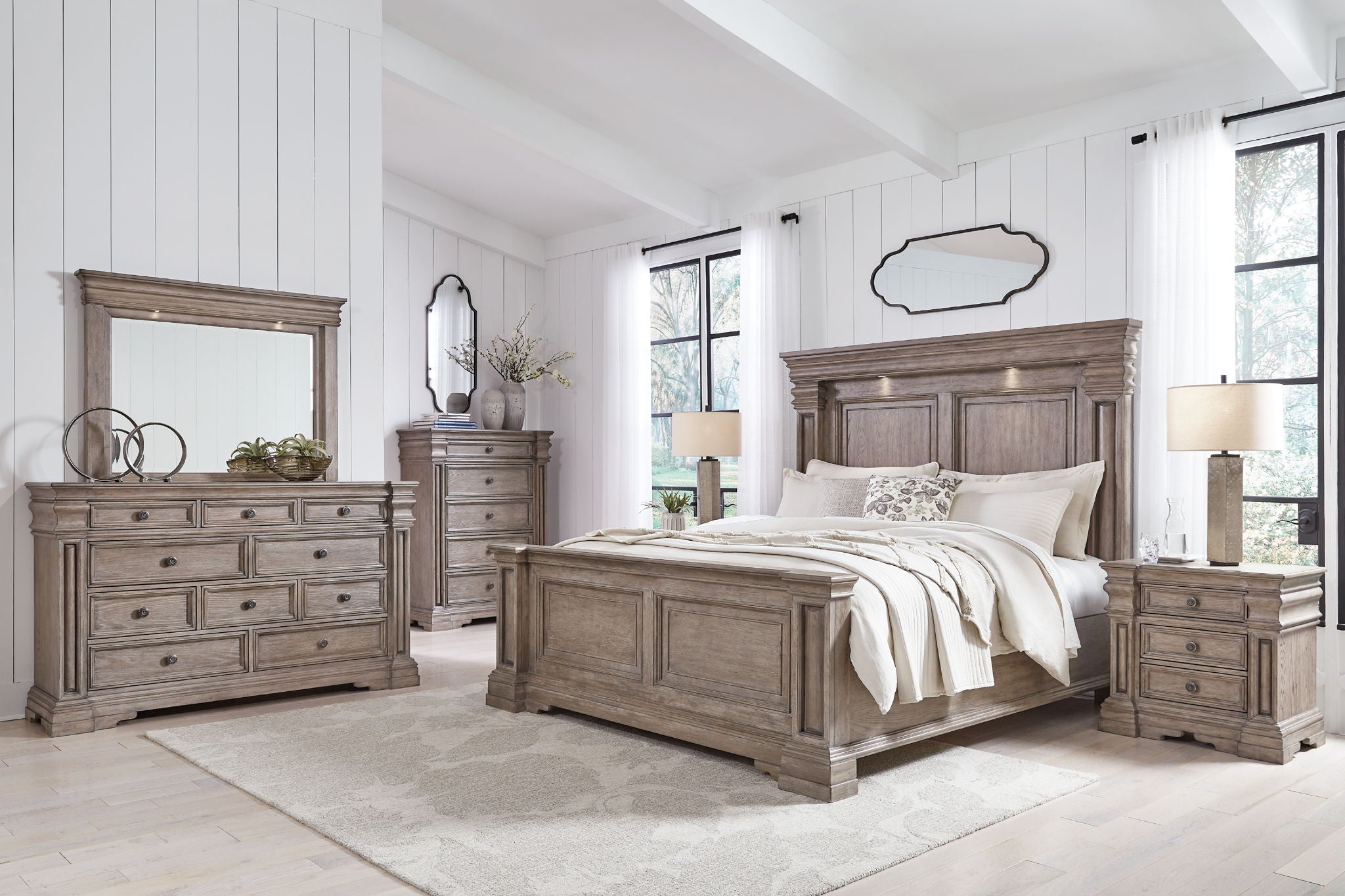 Blairhurst - Panel Bedroom Set - Thumbnail 3