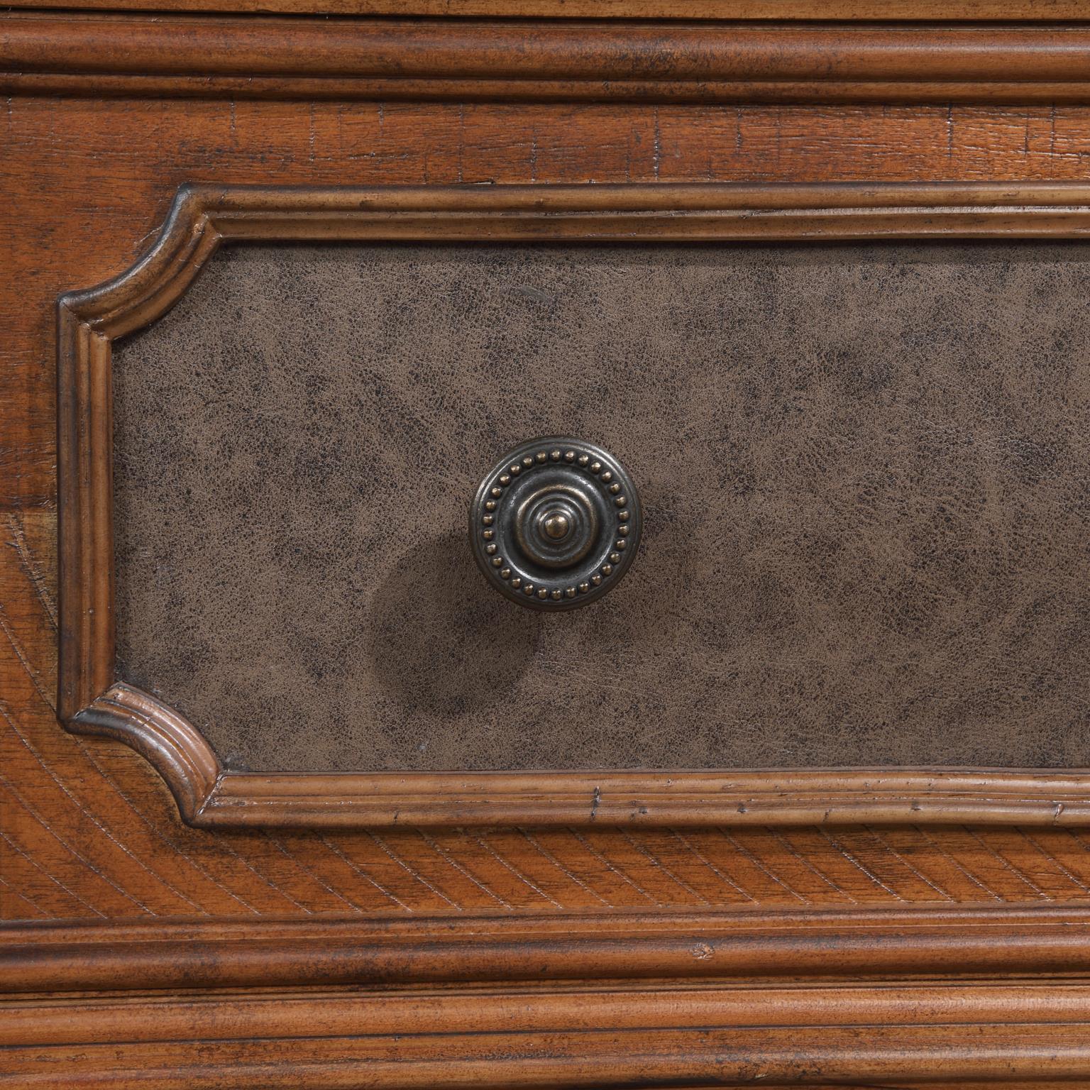 B020 - Nightstand - Brown