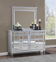 B035 - Mirror - Shimmer Silver