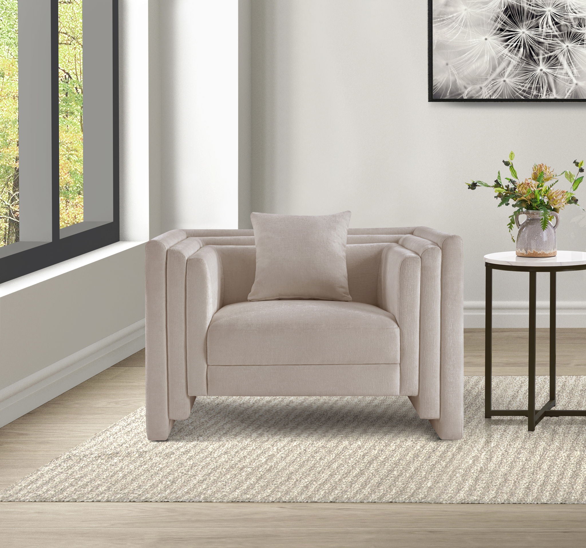 Everett - Chair
