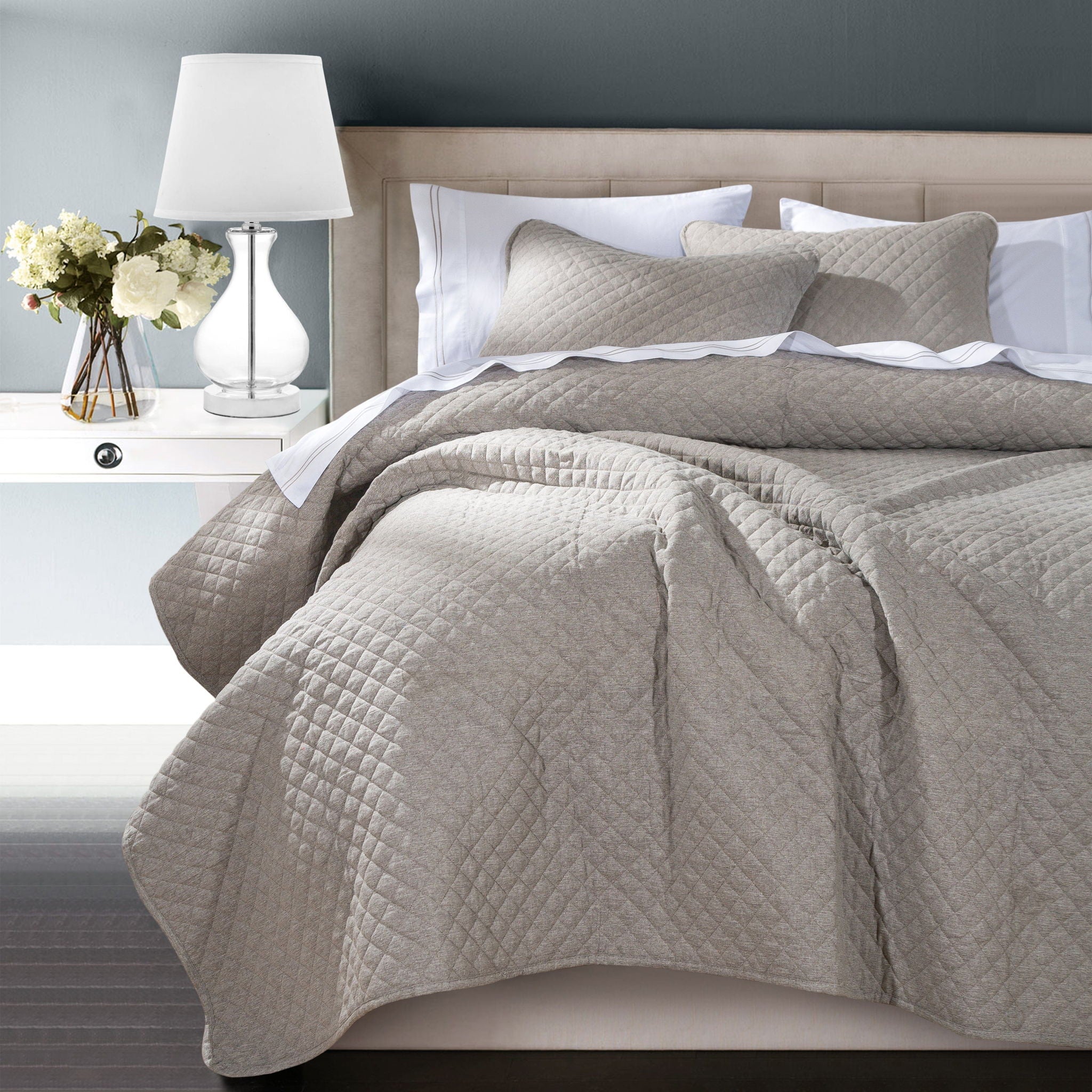 Anna - King Diamond Quilted Coverlet Set (Set of 3) - Taupe