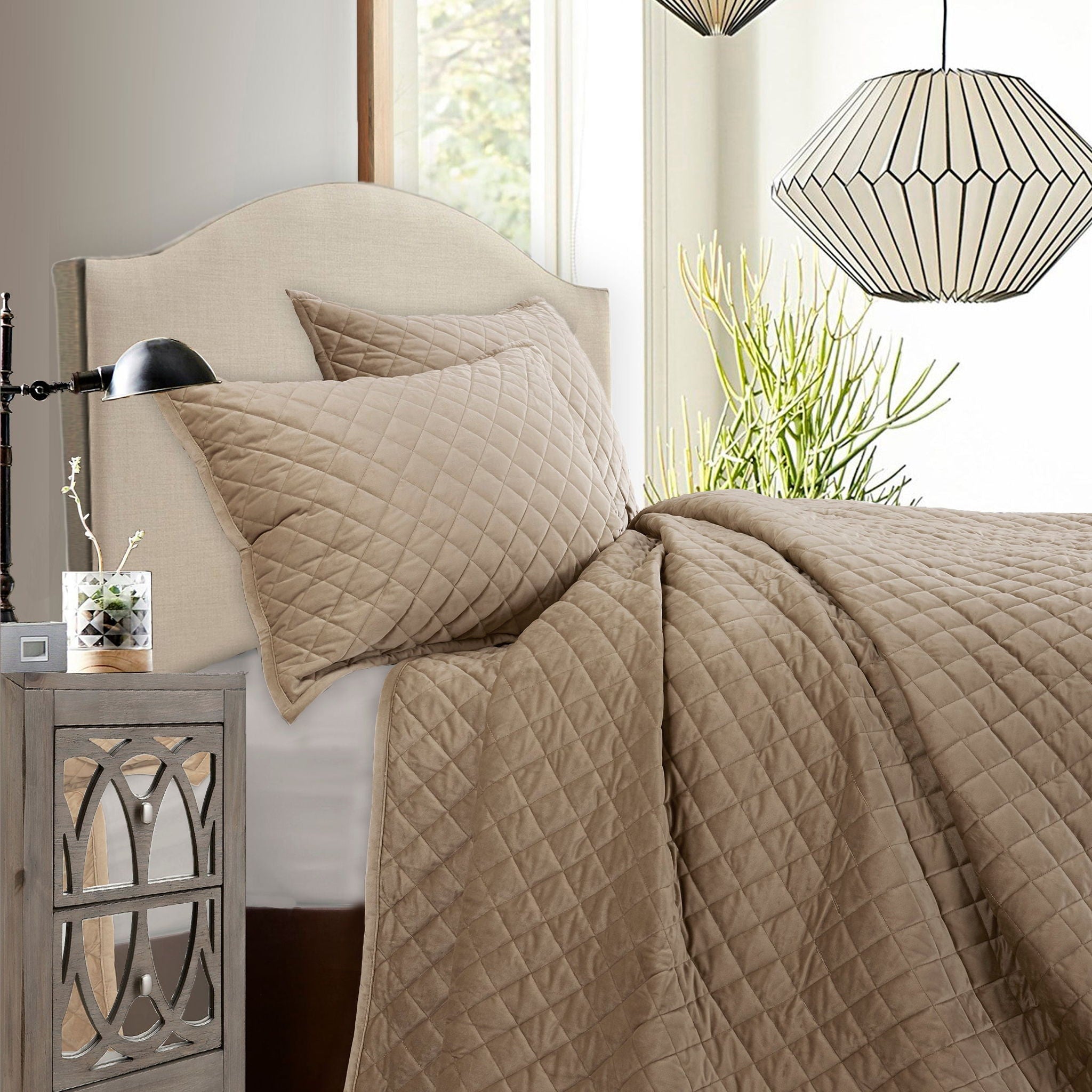 Velvet Diamond - Full/Queen Quilt Set (Set of 3) - Oatmeal