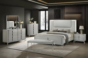 B023 - Bench - Cool Gray
