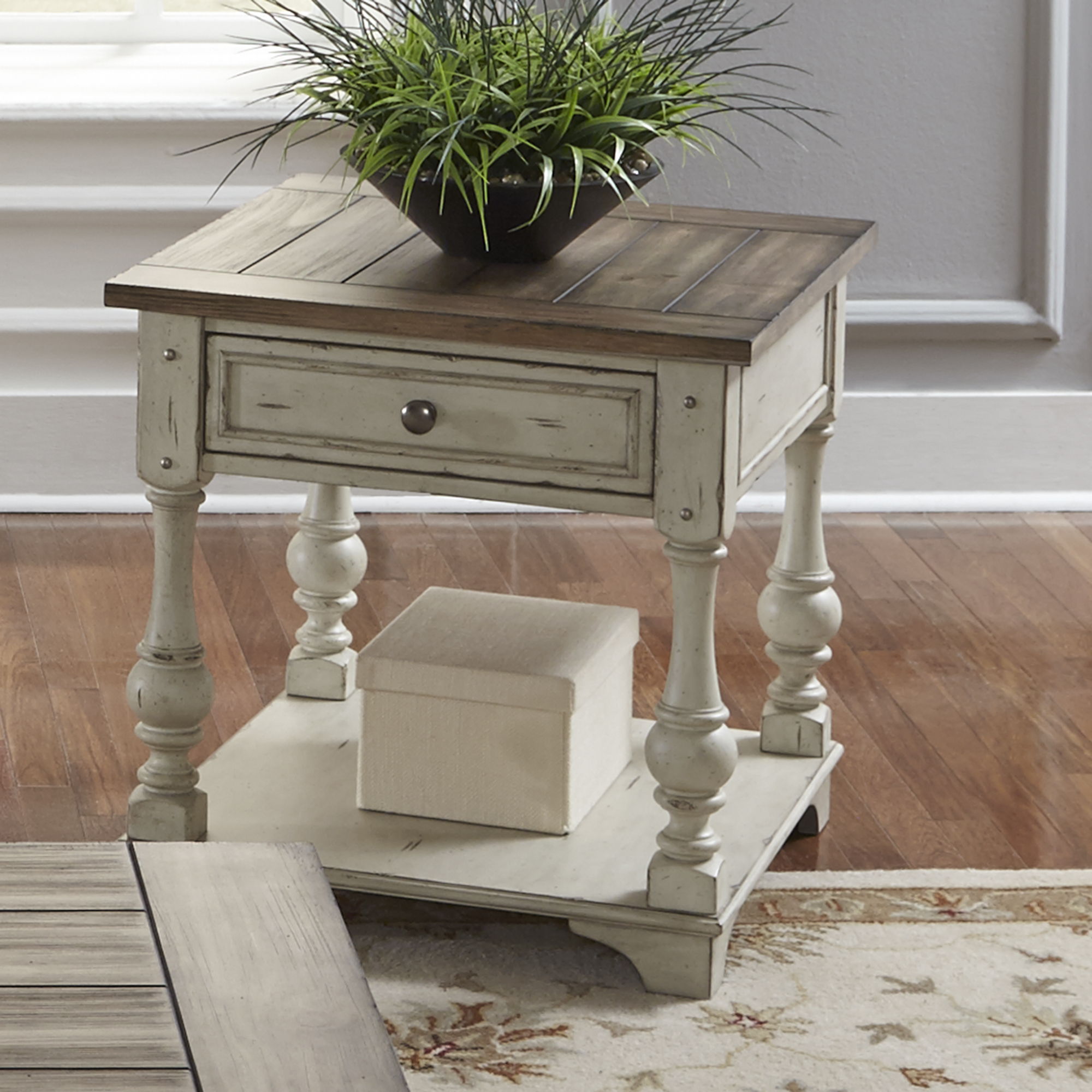 Morgan Creek - Table