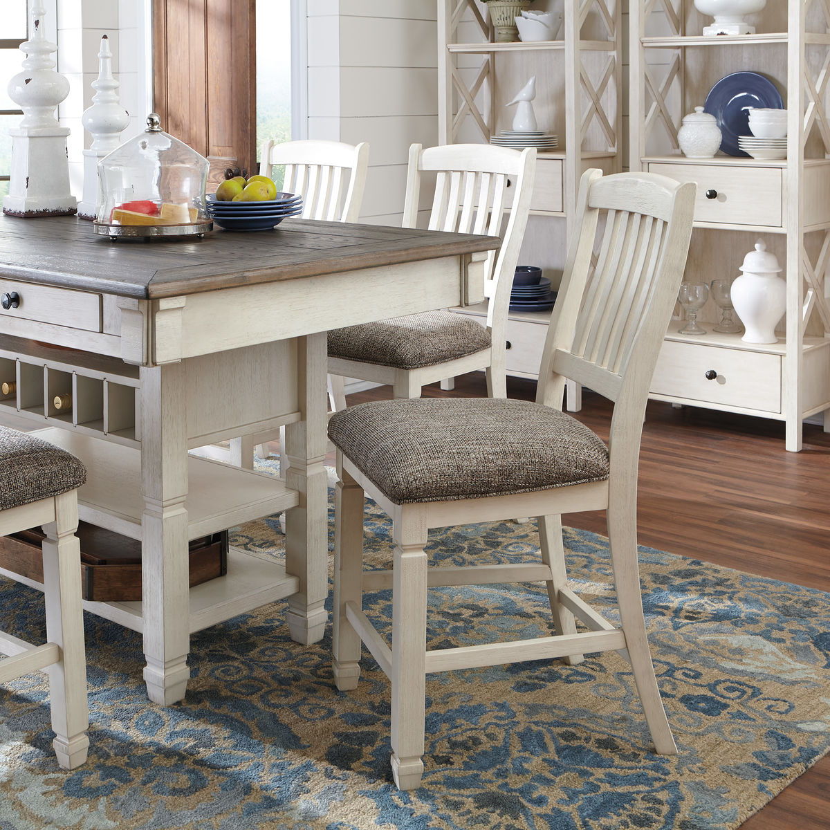 Ashley Furniture Bolanburg Dining Table - Thumbnail 2