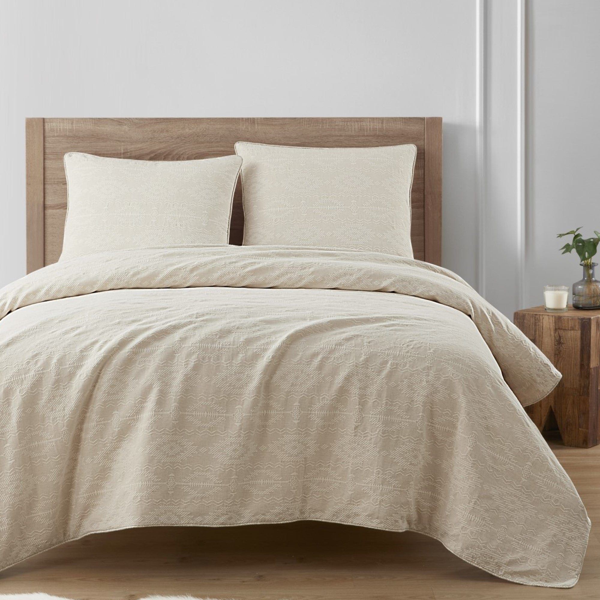 Tempe Matelasse - Queen Comforter Set (Set of 3) - Sand