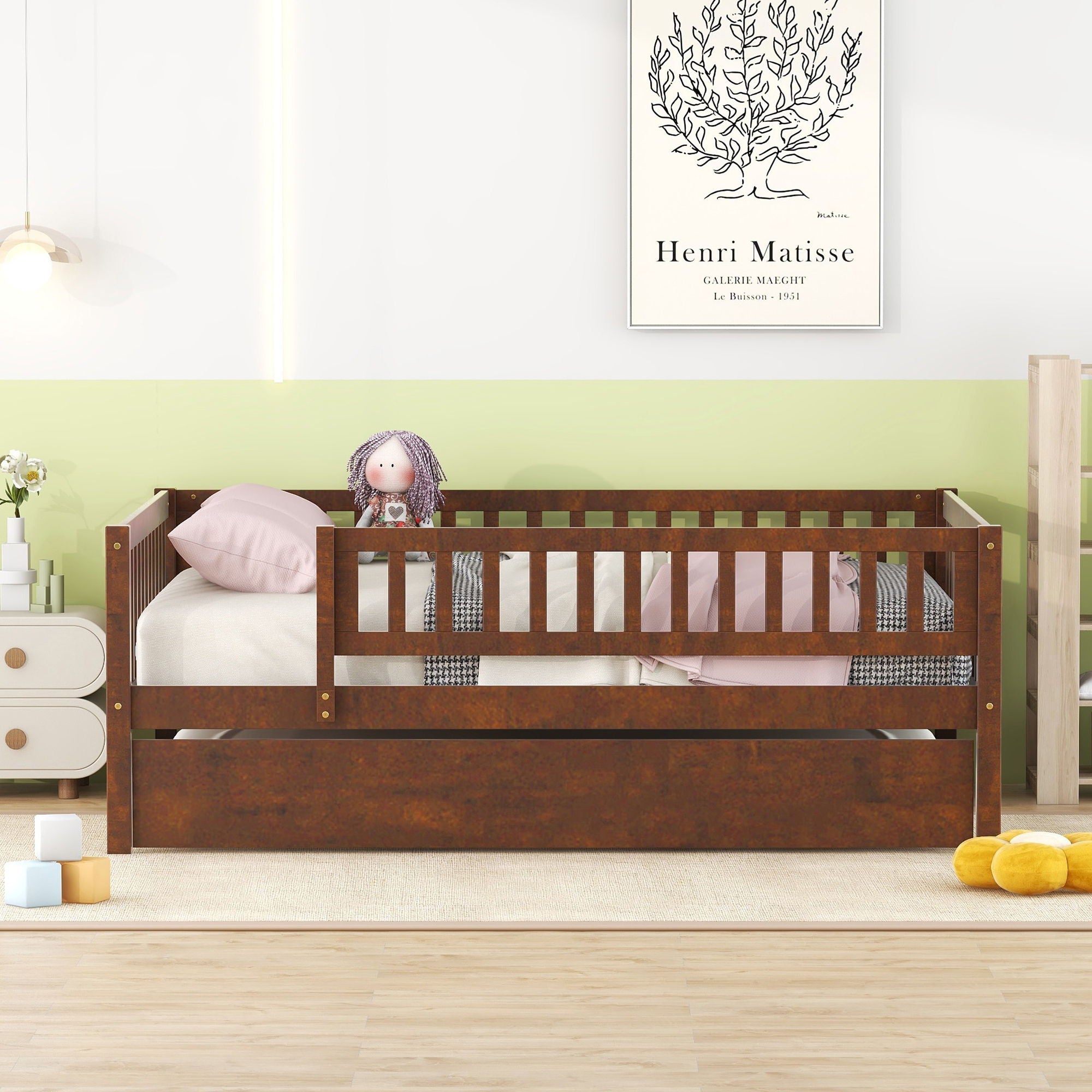 Multi Functional Wooden Daybed Bed
