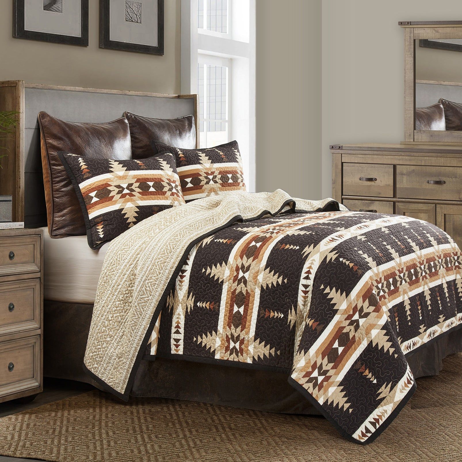 Yosemite - King Reversible Quilt Set (Set of 3) - Multi Color