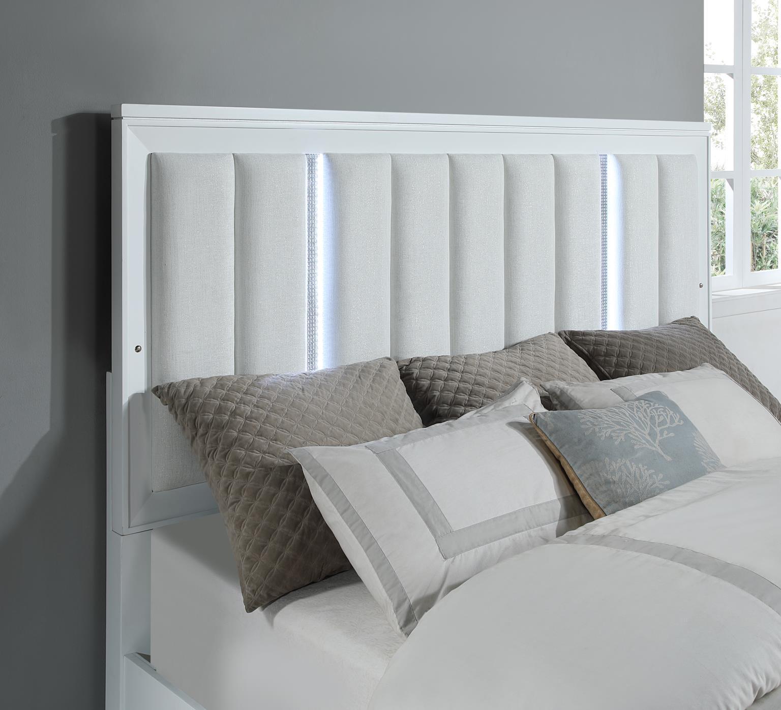 B240 - LED Bed
