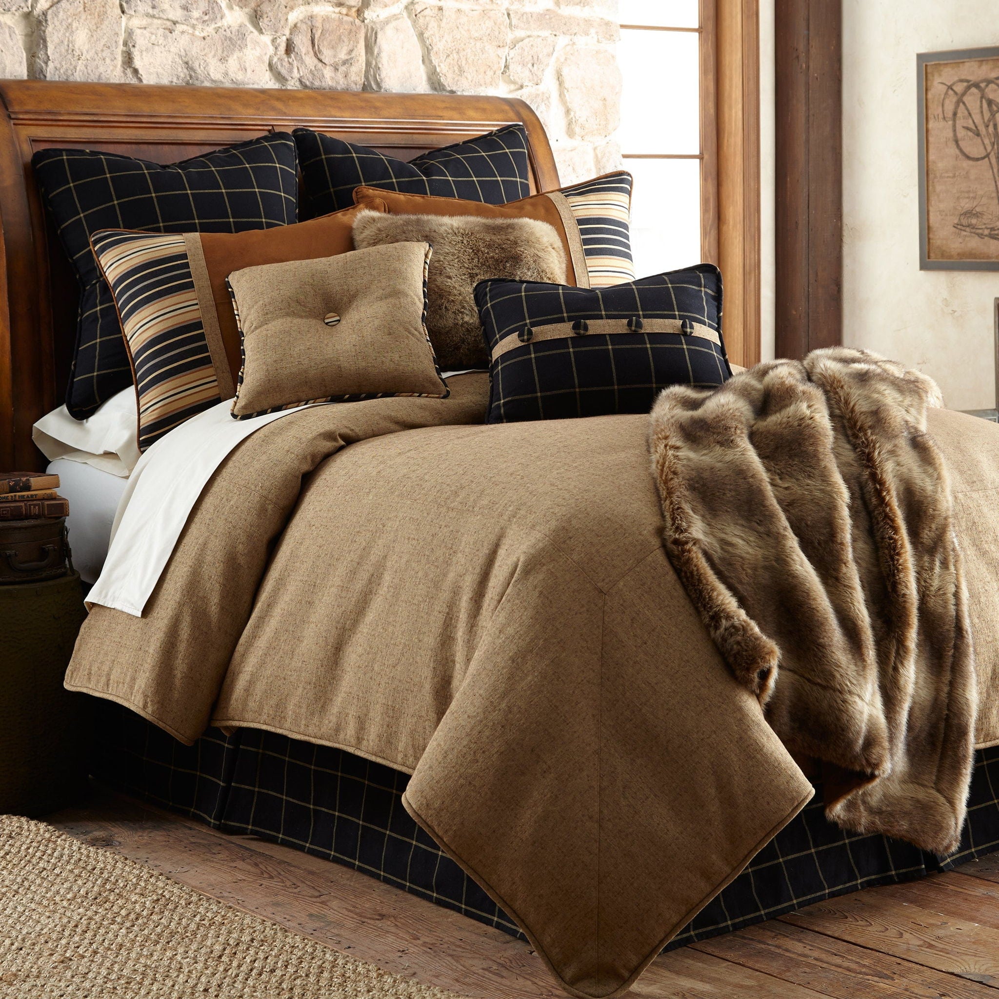 Ashbury - Twin Comforter Set (Set of 4) - Tan / Black