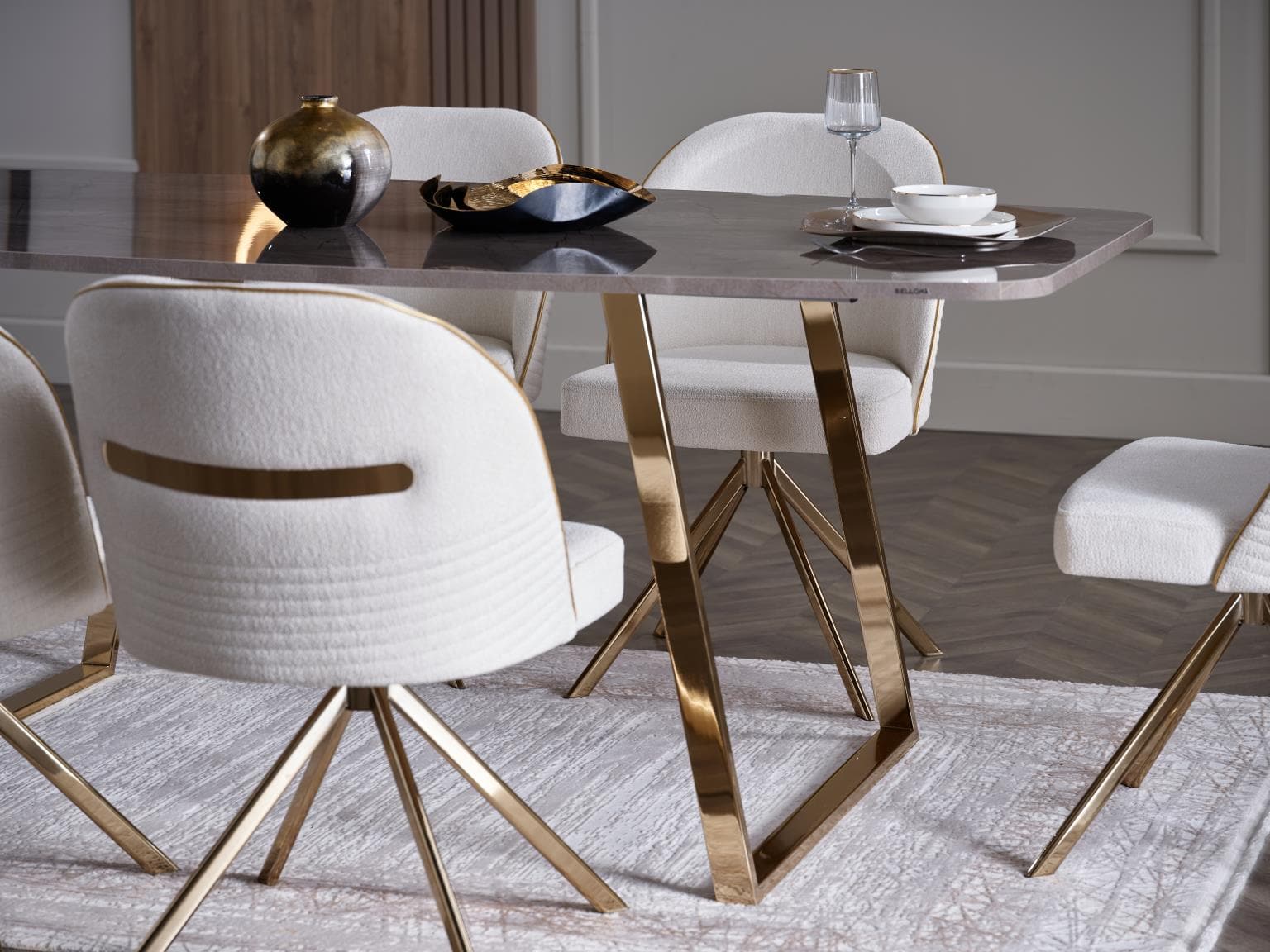 7pcs Veronica Dining Room